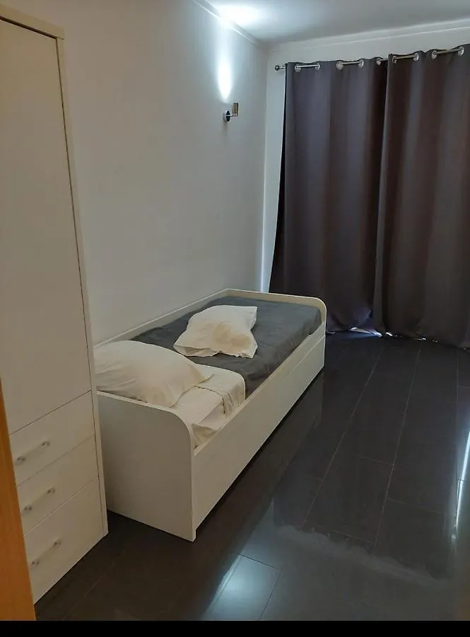 بورتيماو Rocha Tower Apartments البرتغال